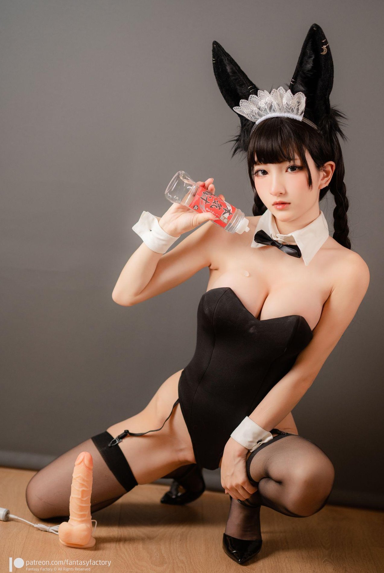 girl Bunny Maid   @СDing Ըд 1ҳ